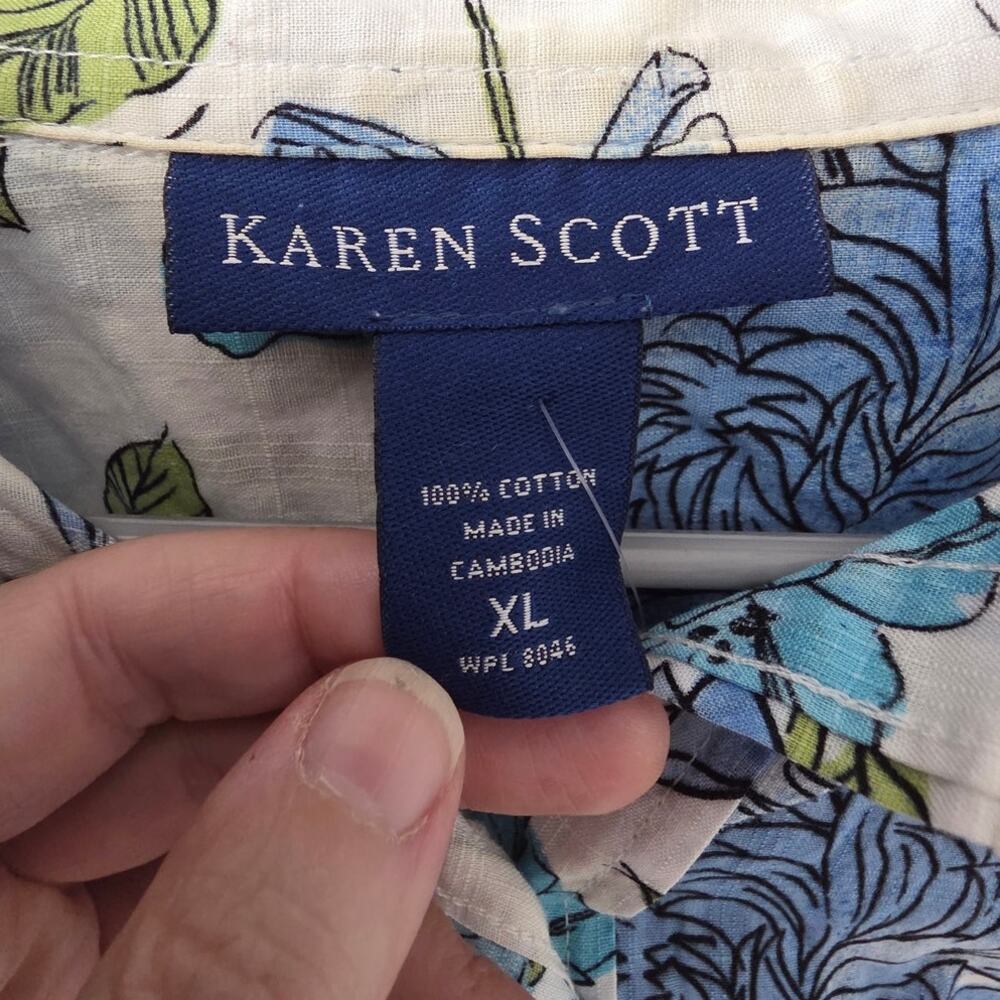 Karen Scott White/Blue Floral 3/4 Sleeve Button Up - Size XL - Picture 4 of 7